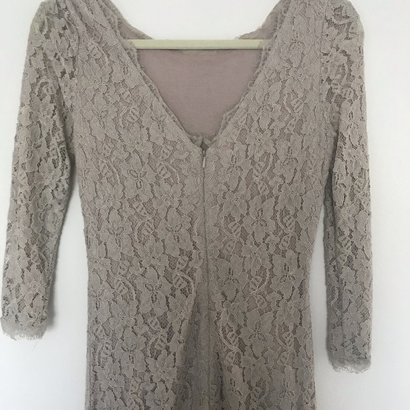 Dress - Picture 4 of 8